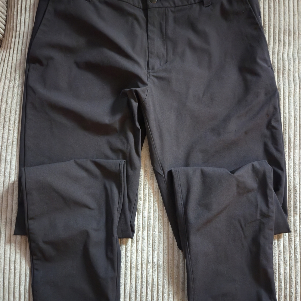 lululemon athletica Men's Black Chino-Style Pants